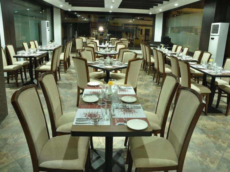 巴达米克拉克斯旅馆酒店 外观 照片